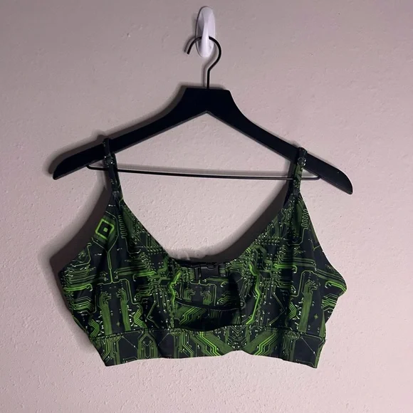iHeartRaves Green Matrix Bralette Style Crop Top Size 2XL - Picture 1 of 9